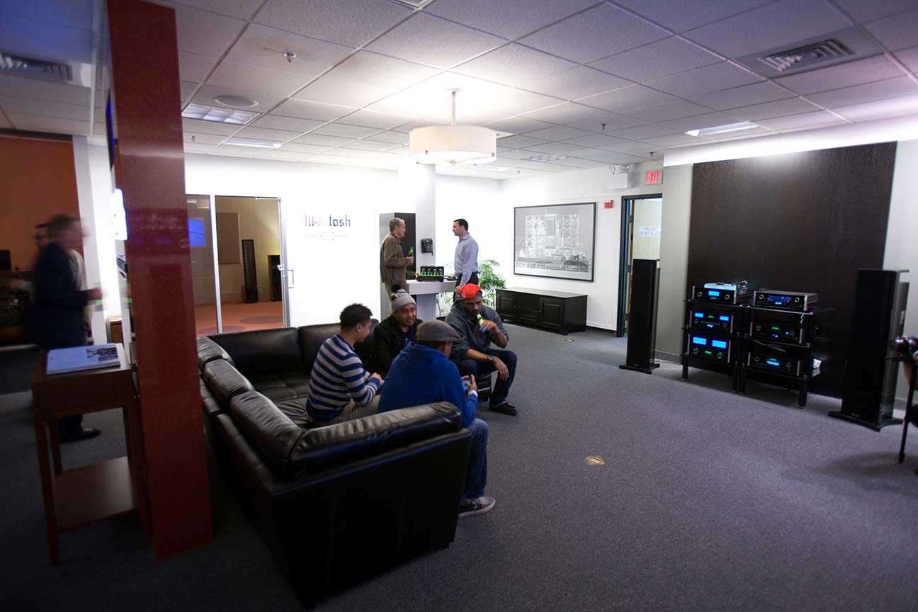 2011_McIntosh_IQFairfax_123_L