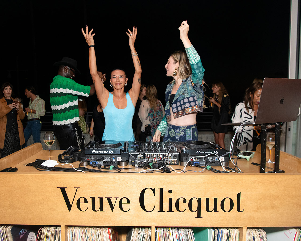 McIntosh Veuve Clicquot’s Club Solaire