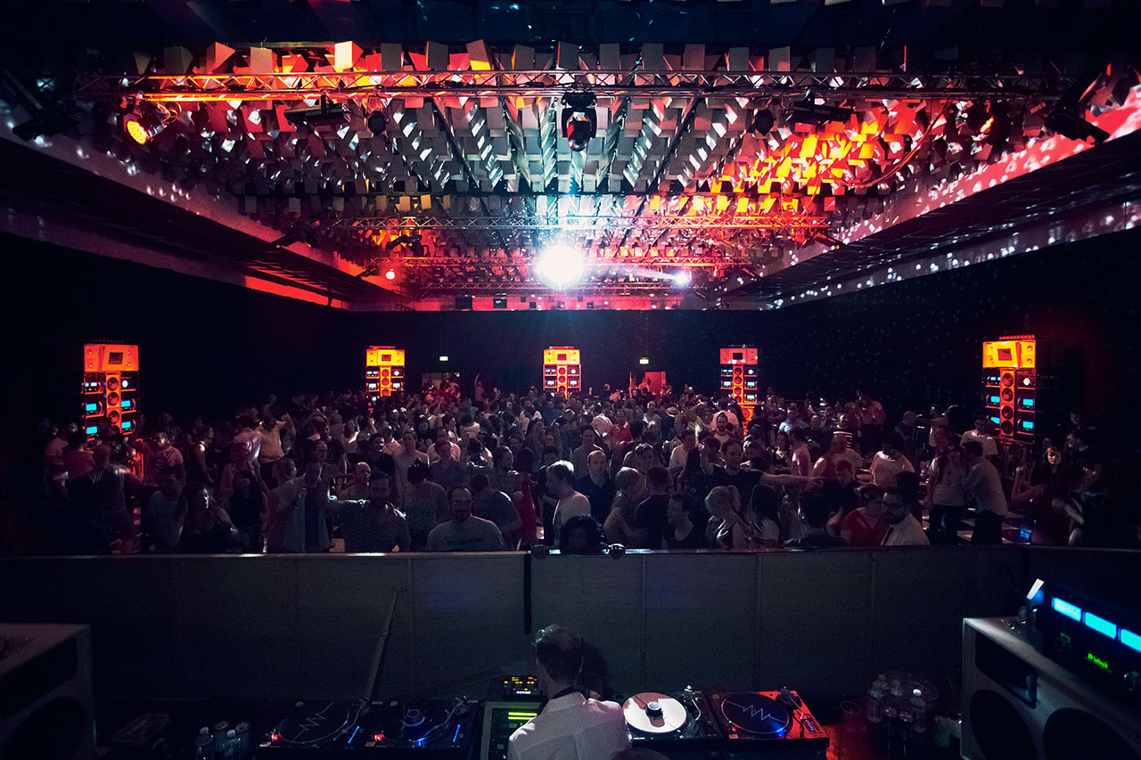 Despacio: Powered by McIntosh