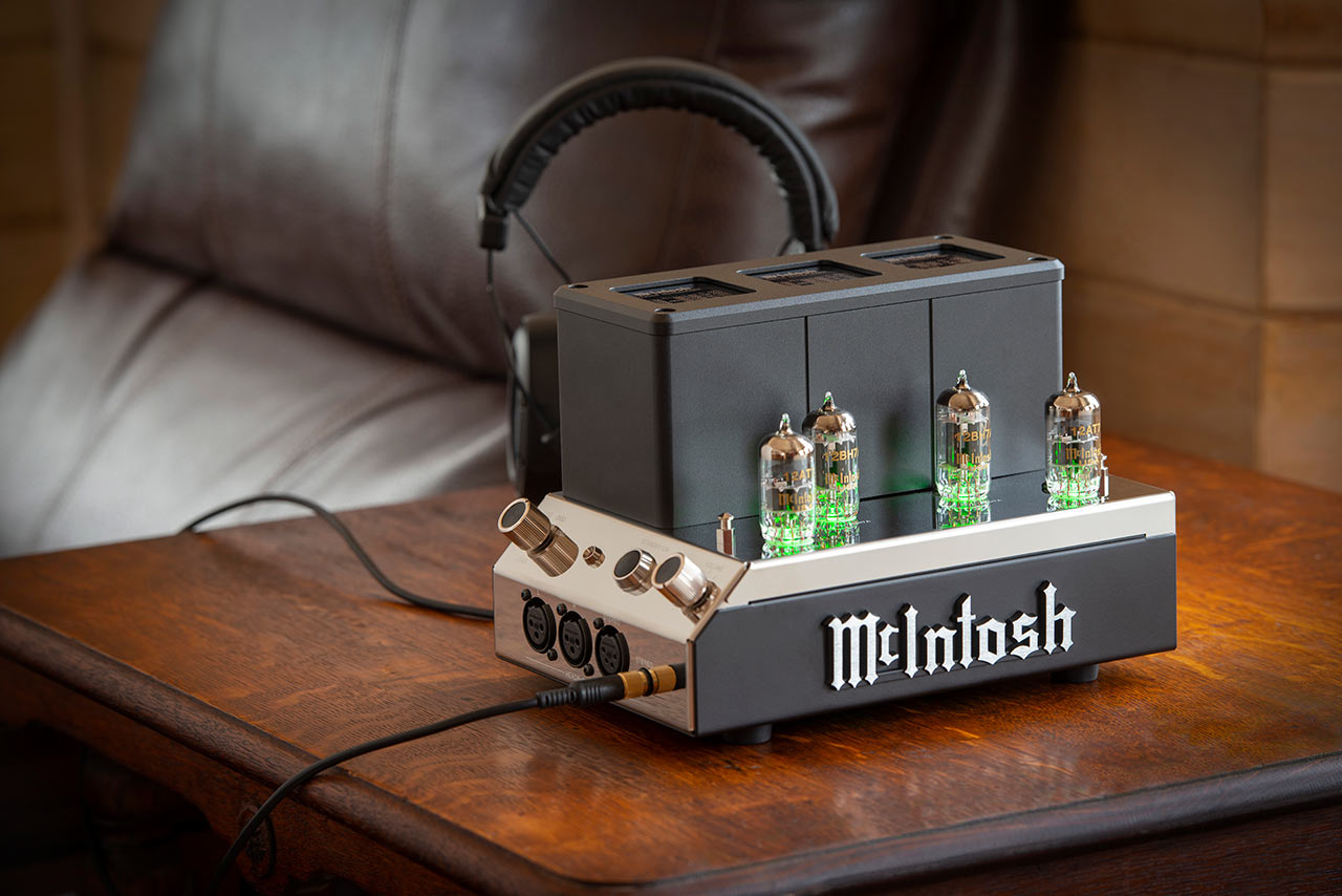 McIntosh Positive Feedback reviews the superbly mellifluous MHA200 Vacuum Tube Headphone Amplifier
