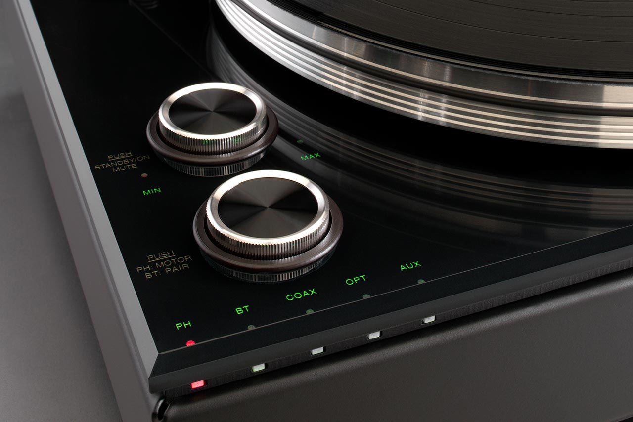 McIntosh MTI100 Integrated Turntable