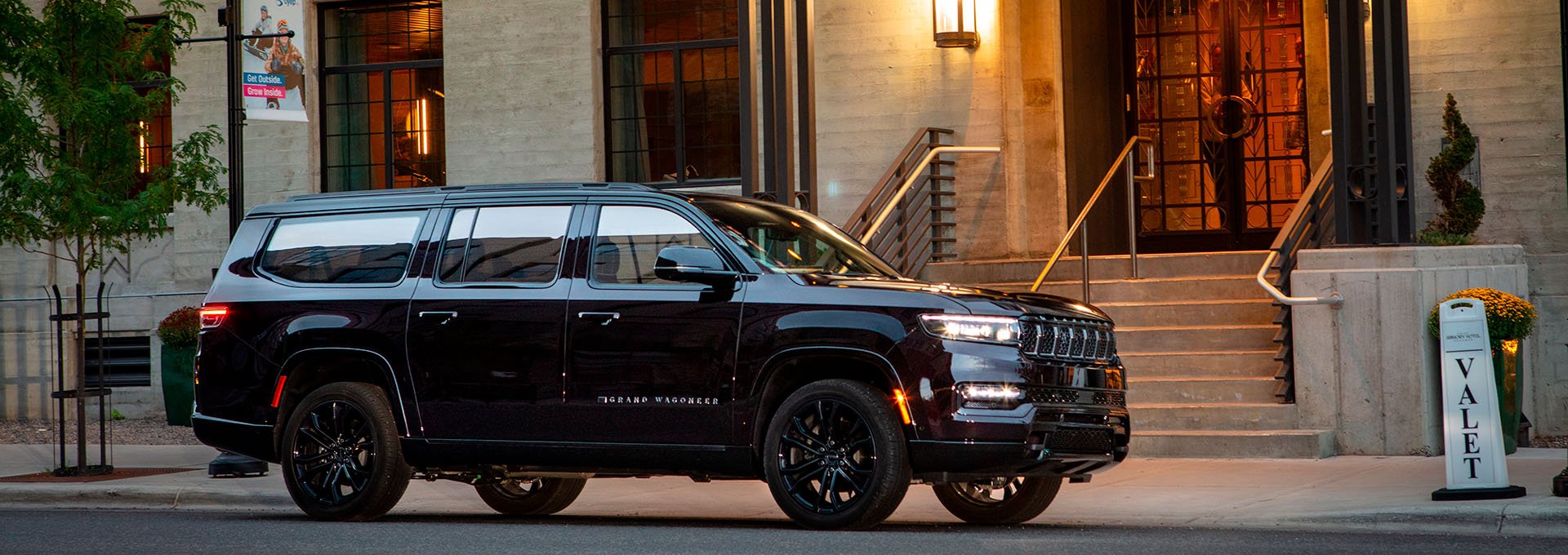2022-2024 Jeep Grand Wagoneer