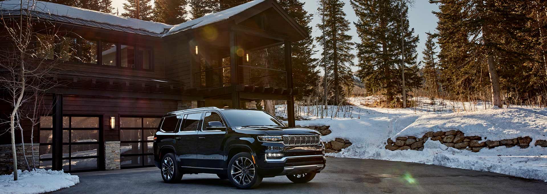 2022-2023 Grand Wagoneer