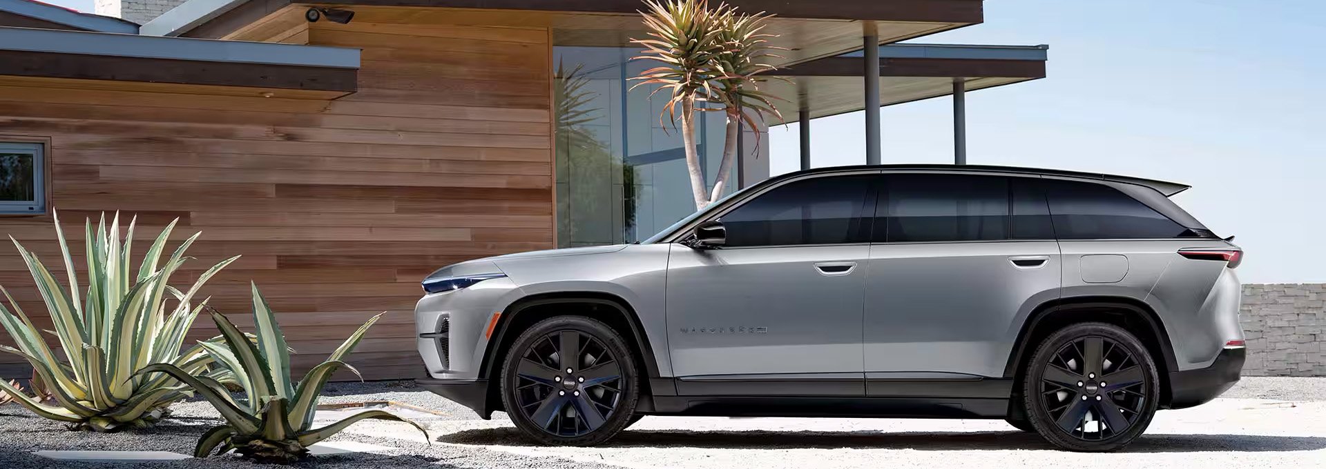 2024 Jeep Wagoneer S