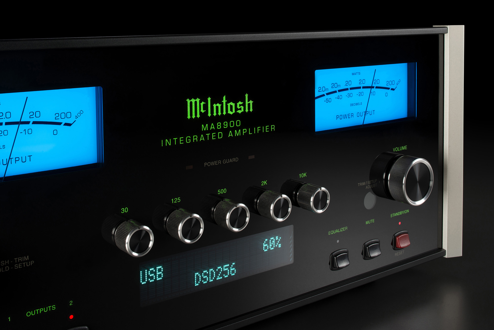 McIntosh - StereoNET Reviews the "Marvelous" McIntosh MA8900 Integrated