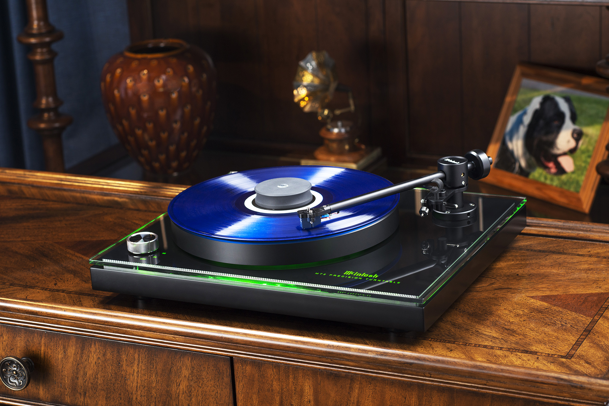 turntable mcintosh mt2 precision audio table mt turntables dust lyd end record vinyl system bilde theater mcintoshlabs sound player