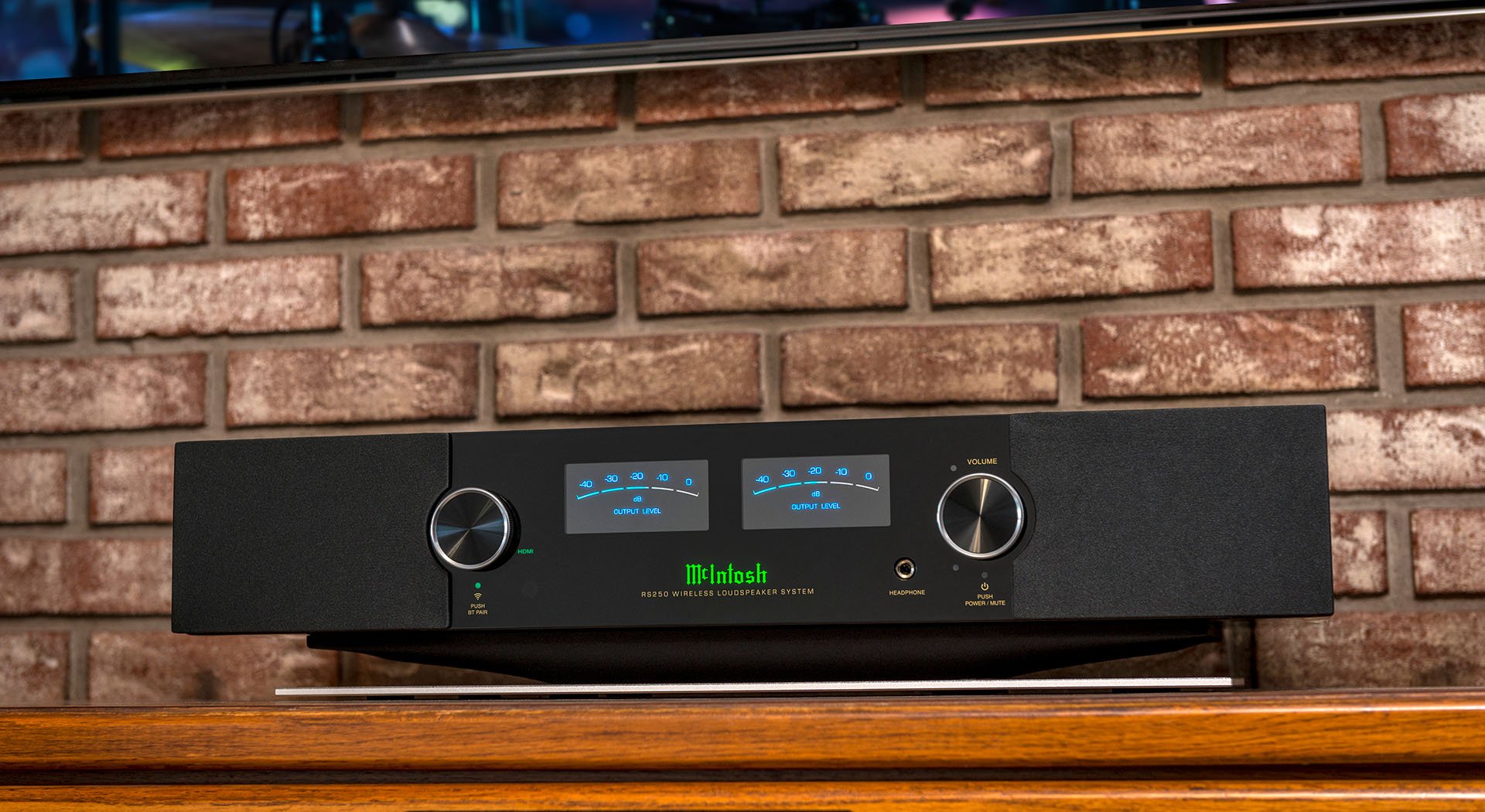 McIntosh RS250 Wireless Loudspeaker System