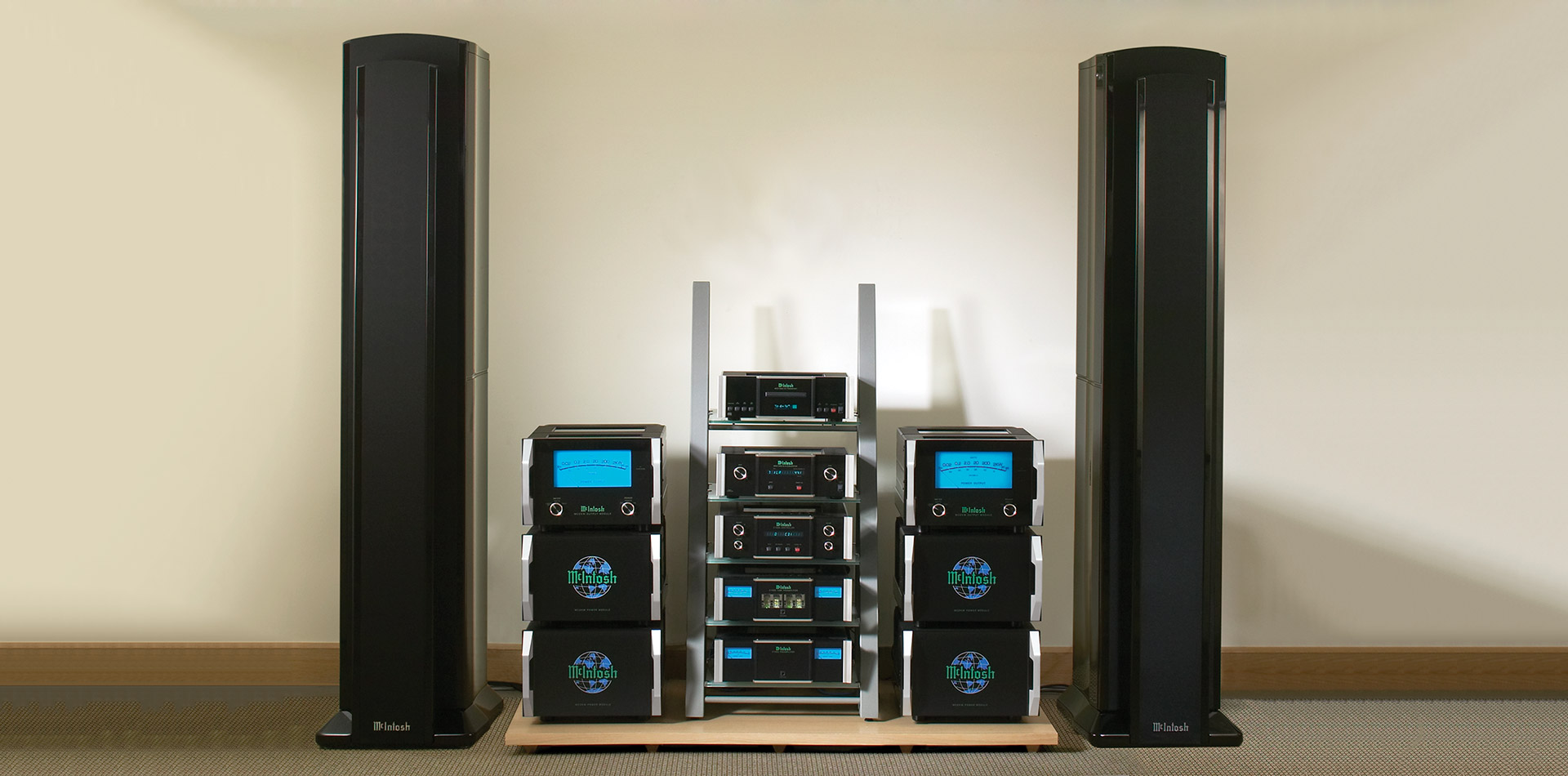 McIntosh Reference Music System