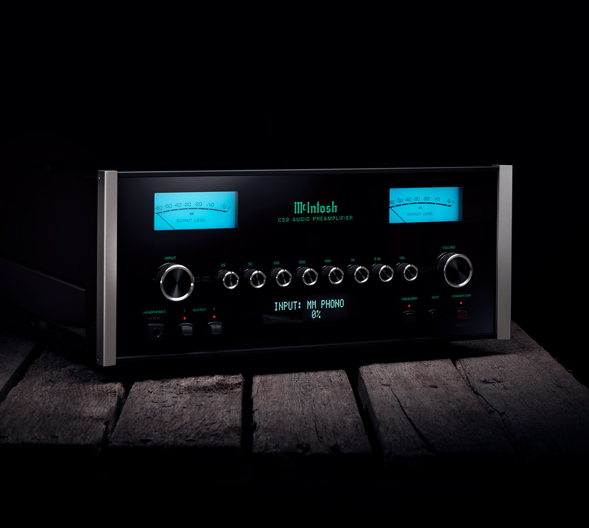 McIntosh C52 Preamplifier
