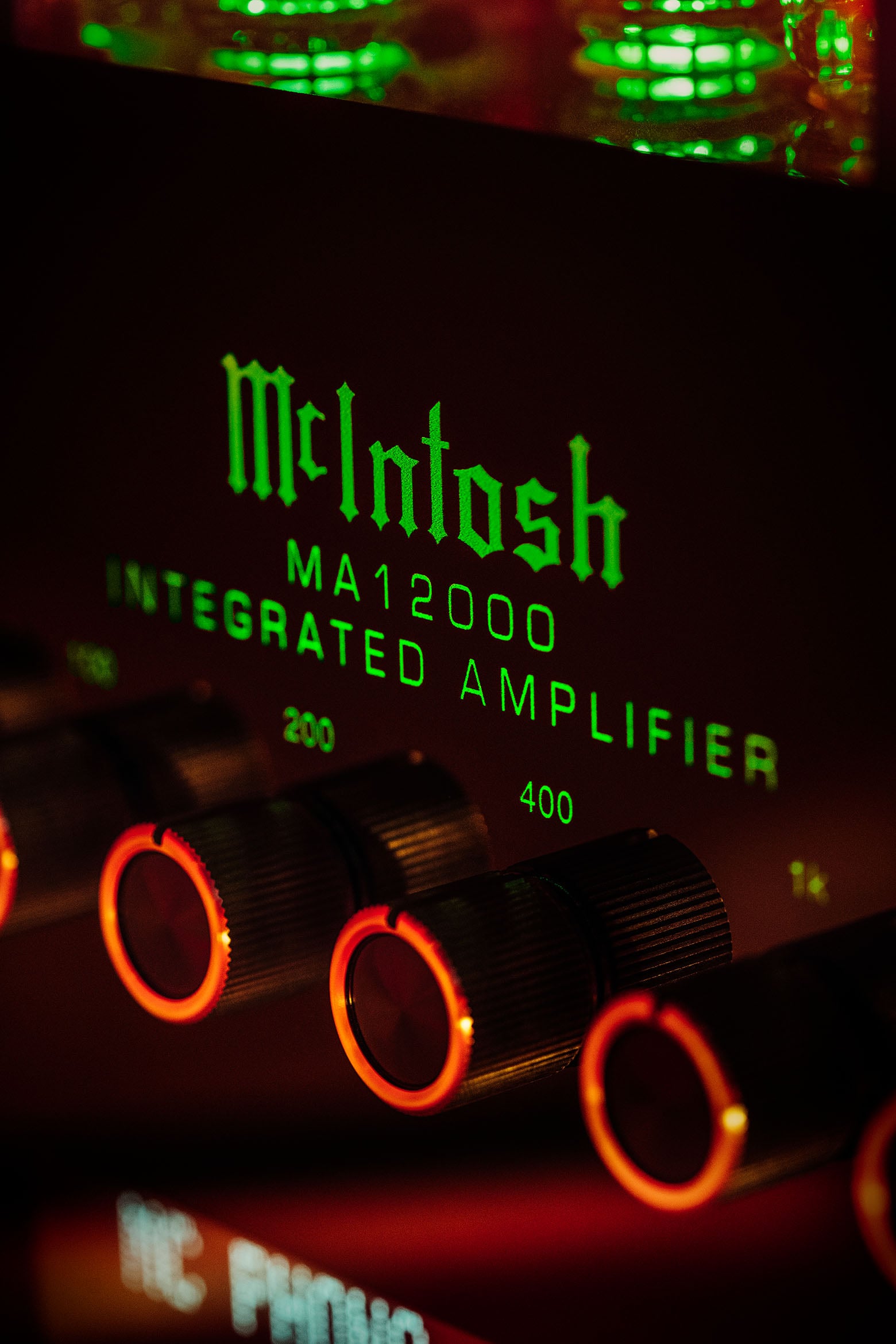 Amplificador integrado McIntosh MA12000