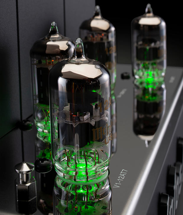 McIntosh MHA200 Vacuum Tube Headphone Amplifier