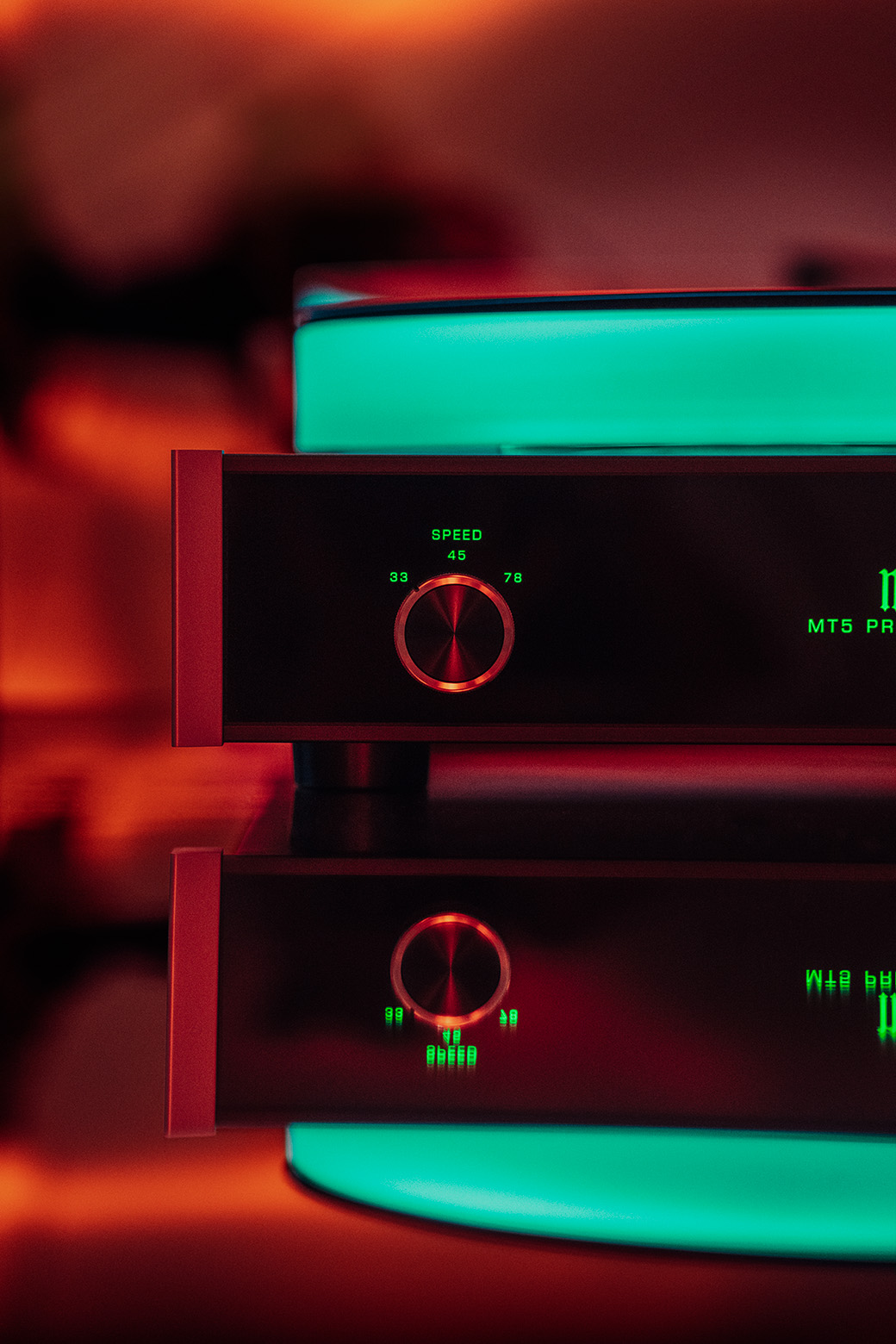 McIntosh MT5 Turntable