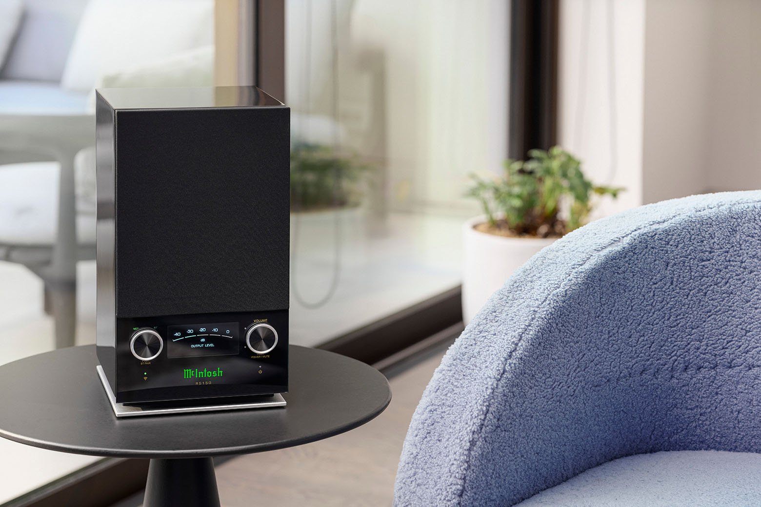 McIntosh RS150 Wireless Loudspeaker