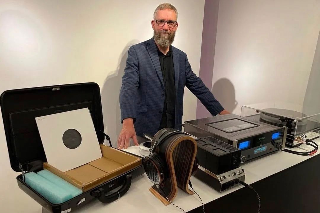 McIntosh Powers Listening of New Recording of "Blowin' in the Wind" at Christies Auction