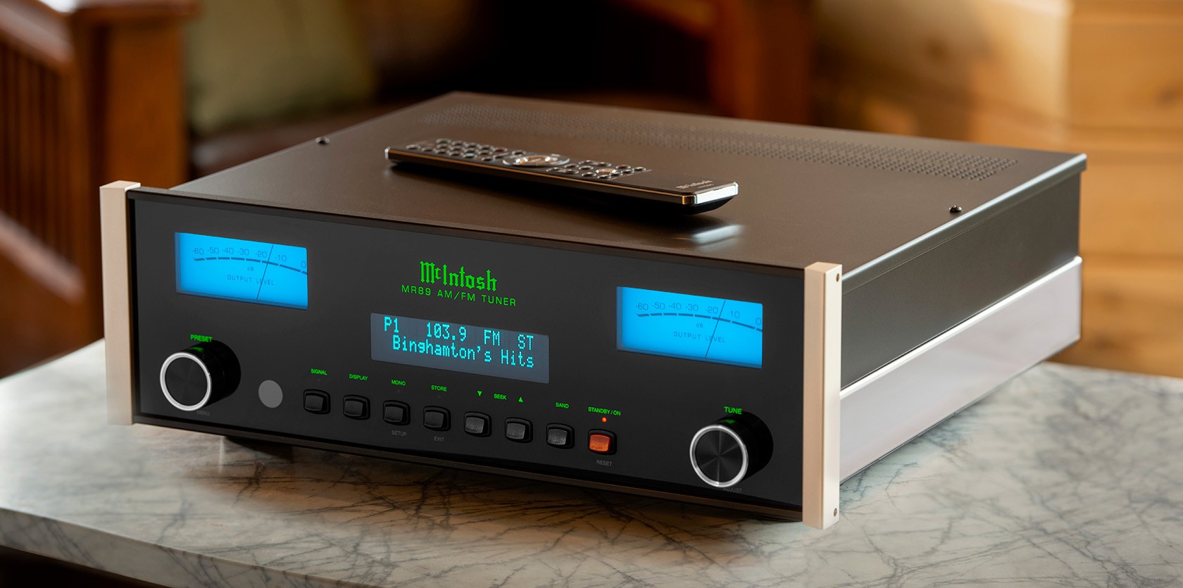 McIntosh MR89 AM/FM Tuner