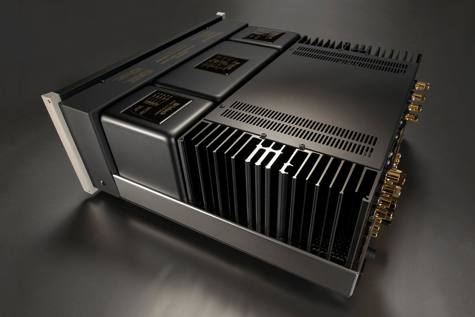 McIntosh MA8900 Integrated Amplifier