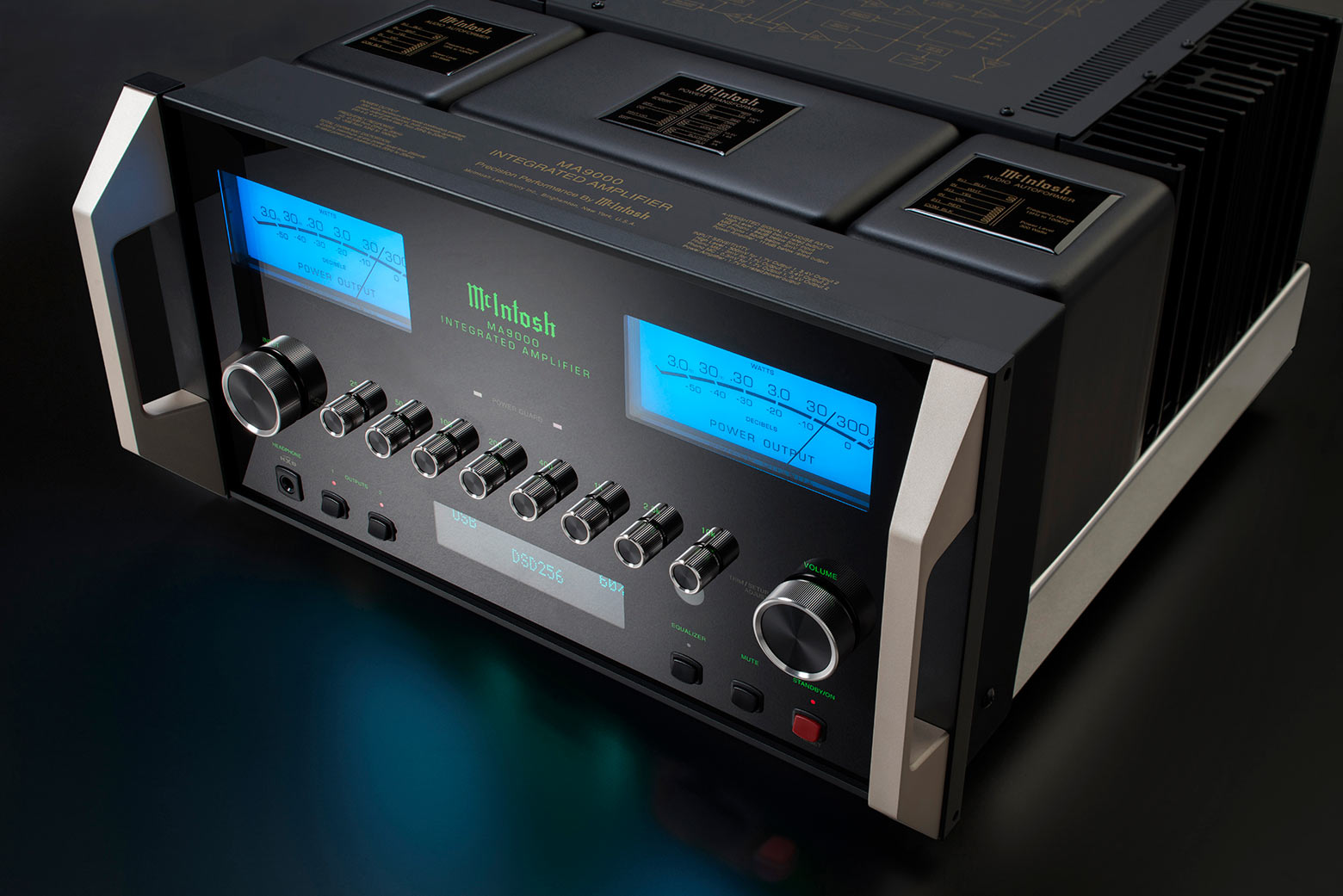 McIntosh MA9000 Integrated Amplifier